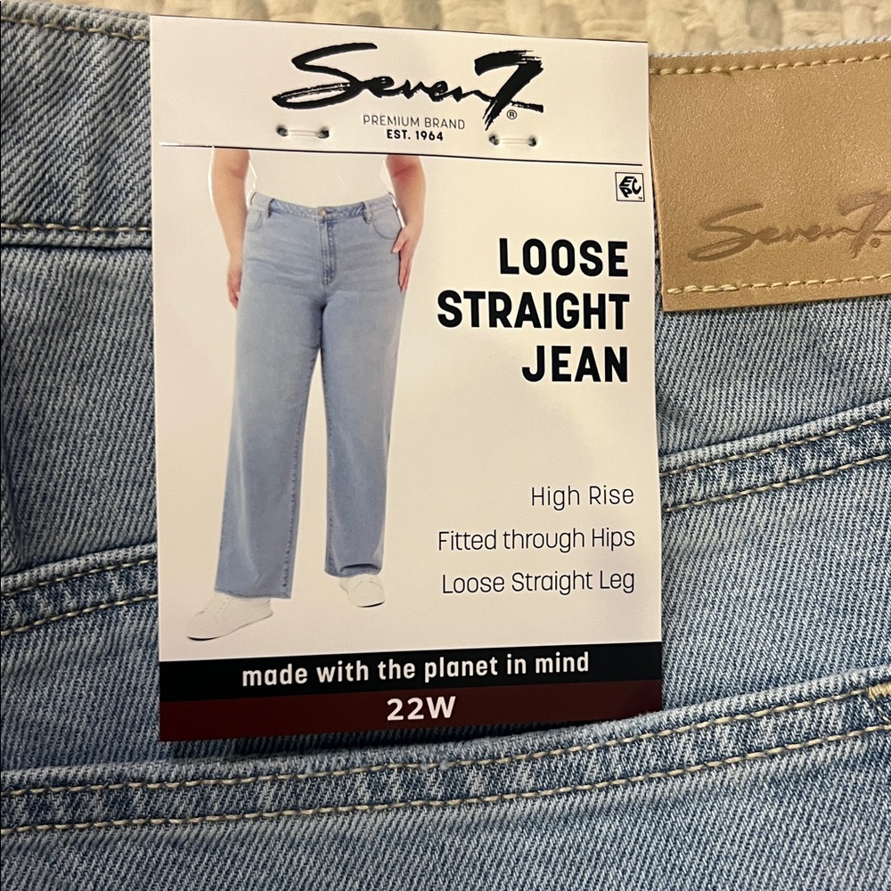 Seven7 Women's High Rise Fitted Waist Loose Fit 5 Pocket Straight Jean 22W - Picture 2 of 9